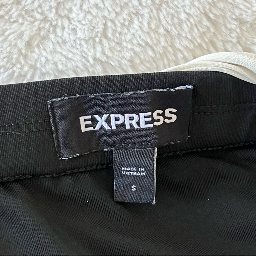 Express Colorblock Convertible Dress - Picture 7 of 8